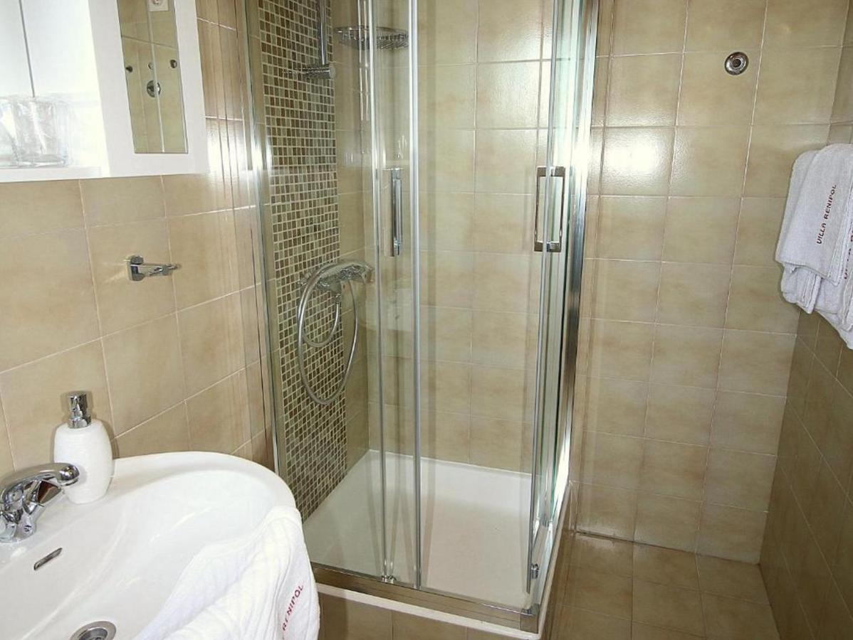 Villa Renipol Adults Only Sutivan Exteriör bild
