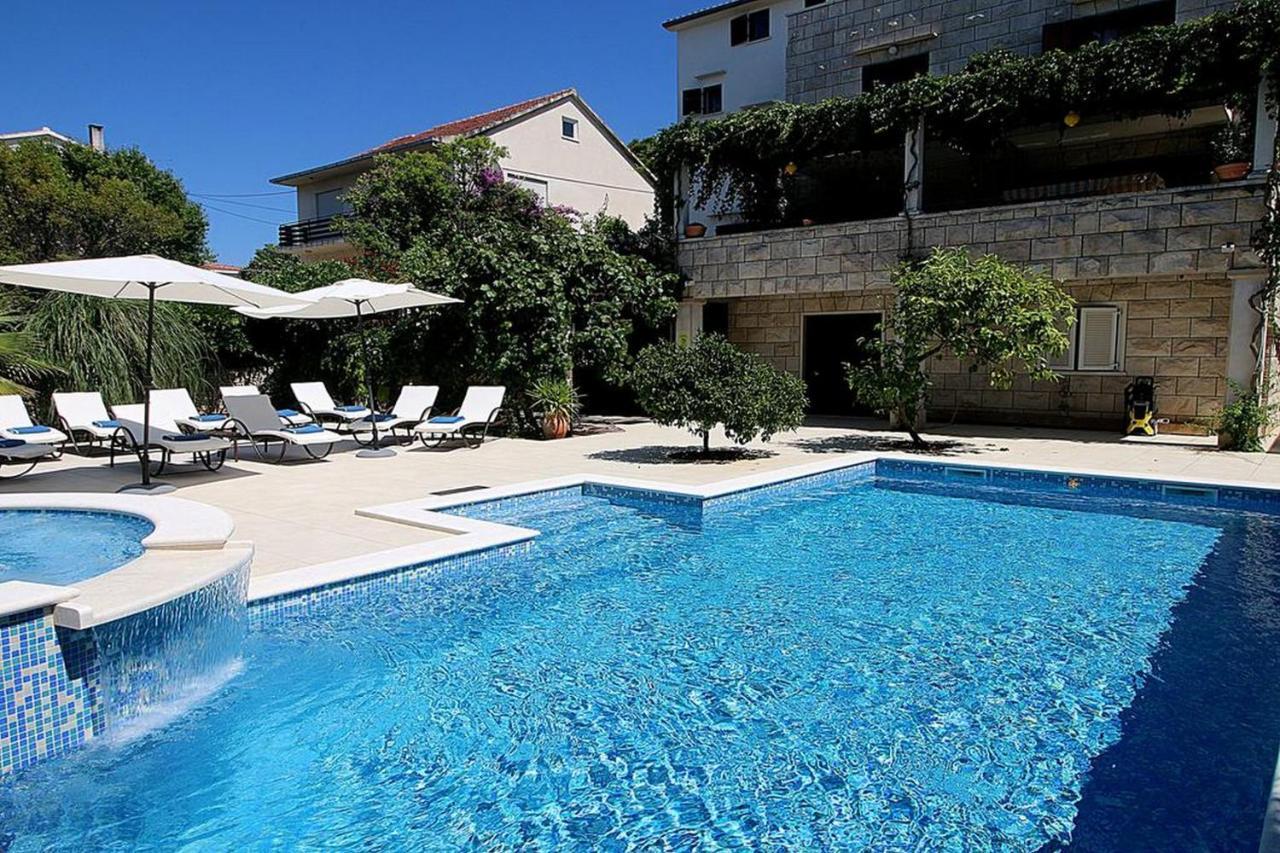 Villa Renipol Adults Only Sutivan Exteriör bild