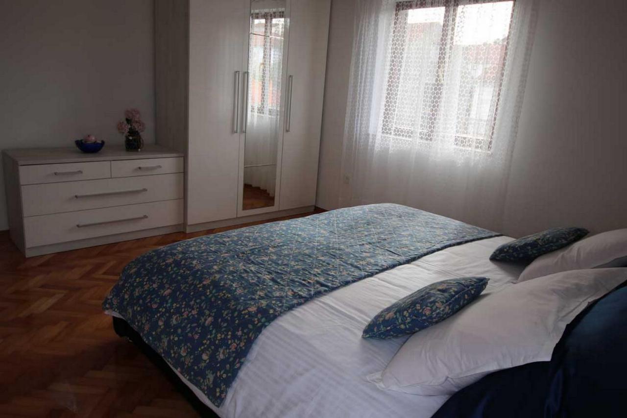Villa Renipol Adults Only Sutivan Exteriör bild