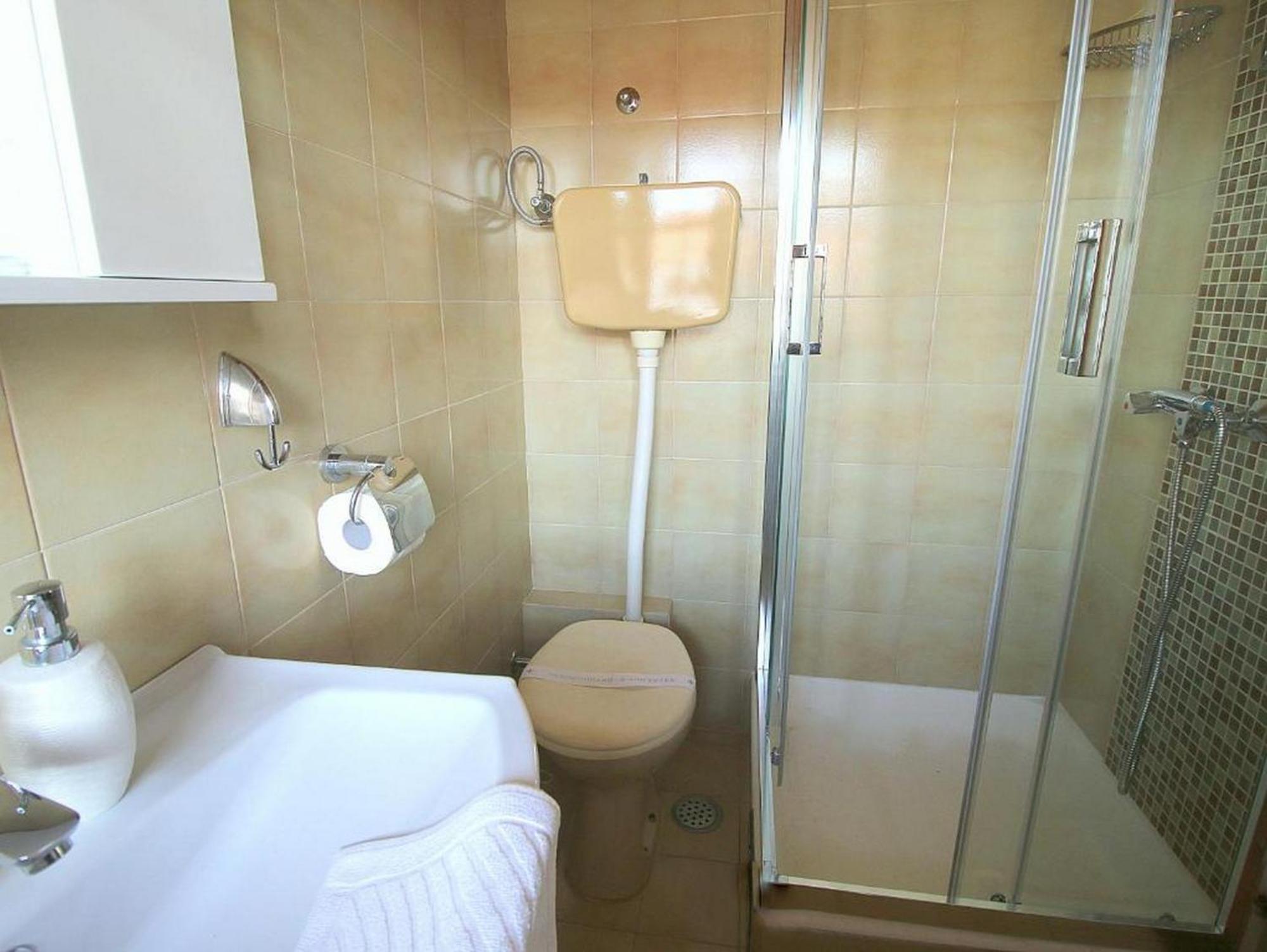 Villa Renipol Adults Only Sutivan Rum bild