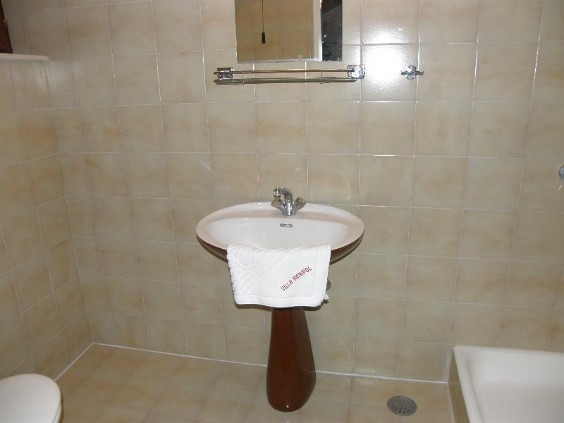 Villa Renipol Adults Only Sutivan Exteriör bild